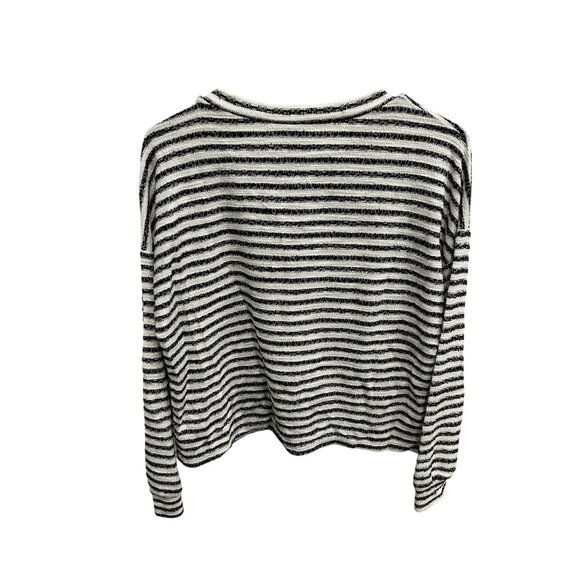 Urban Romantics Striped Long Sleeve Sweater Black White Sz Large Cozy Knitwear - Picture 2 of 9